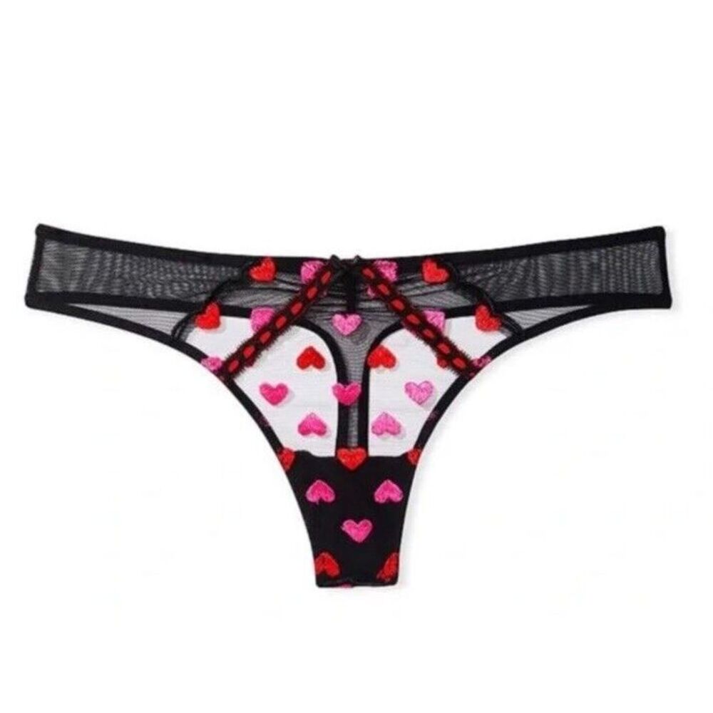 NWT Victoria's Secret Dream Angels Heart Embroidered V-String Panties Sz M Black